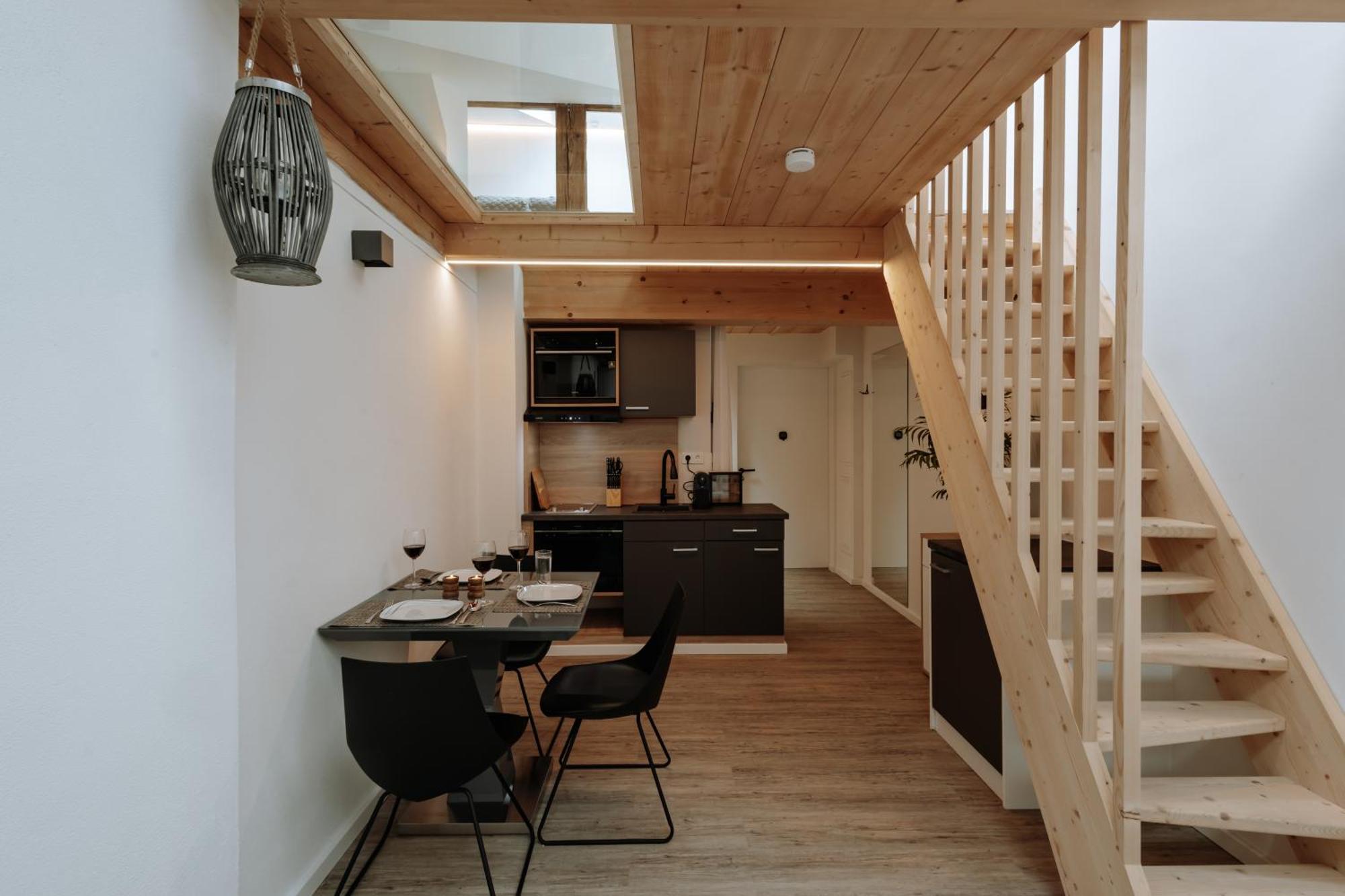 Апартаменты Modern Elegance Lofts - Wohnen Auf Zwei Ebenen *